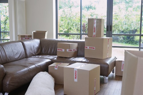 Efficient Westkensington flat removals for local apartment moves