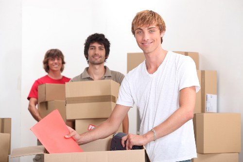 Reliable Westkensington van service for same-day deliveries