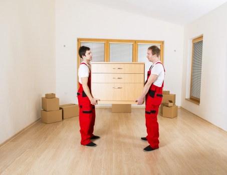 Professional moving support in West Kensington area